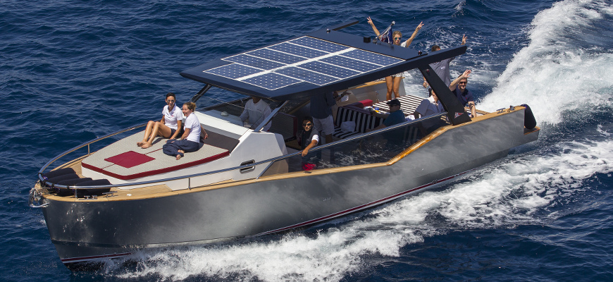 Luxi33, the solar hybrid tender of Cantiere Savona @ Porto Cervo, Costa Smeralda